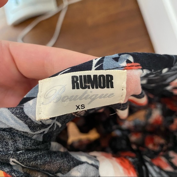 Floral Romper - Picture 3 of 3